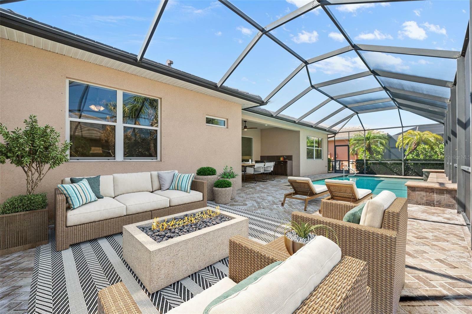 Property Photo: 1021 Kestrel Court FL 34208