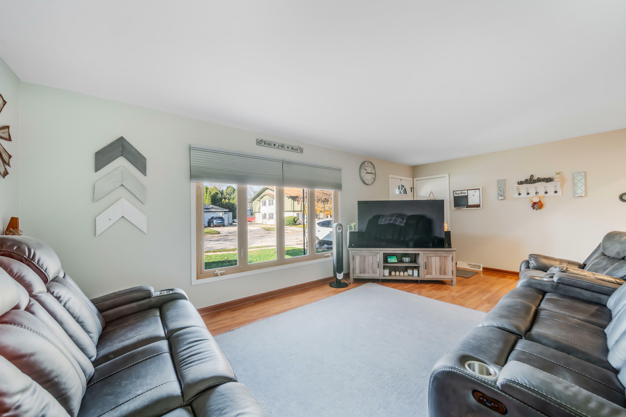 Property Photo: 1003 N 27th St WI 53081