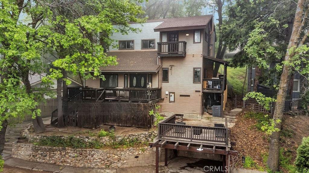 Property Photo:  583 Arbula Drive  CA 92325 