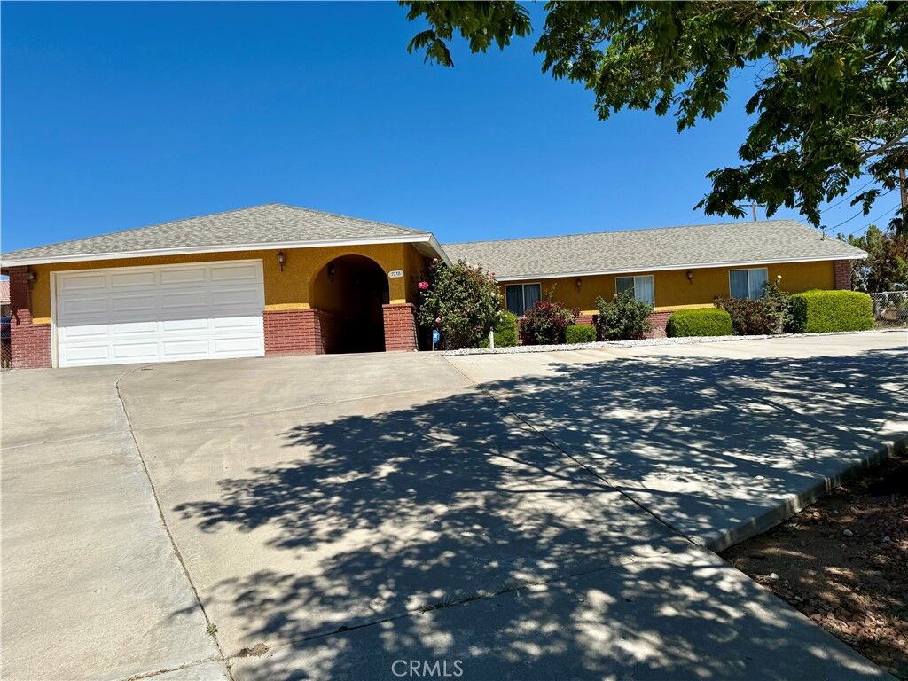 Property Photo: 7218 Dalscote Street CA 92345