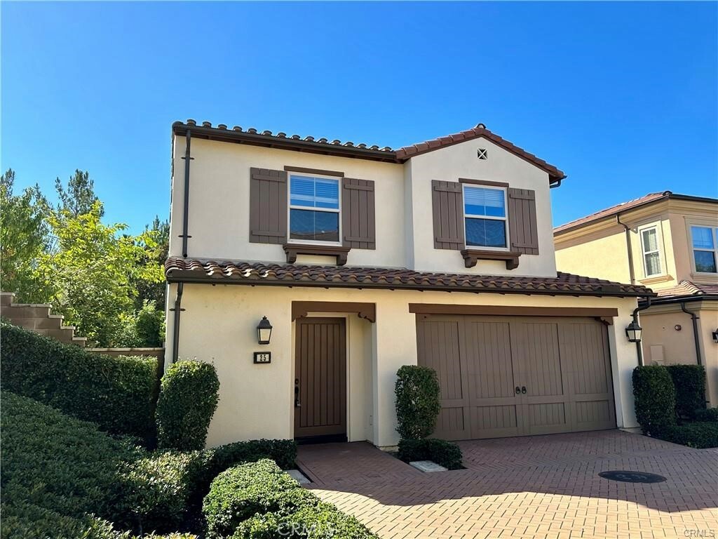 Property Photo: 25 Norwich CA 92620
