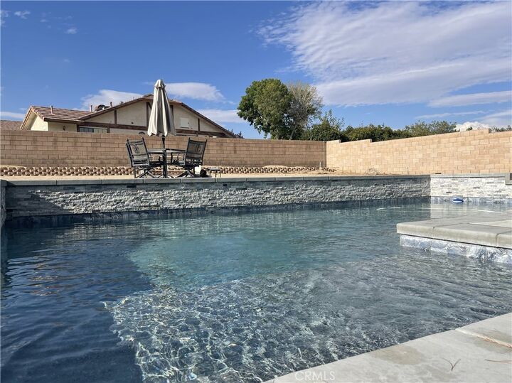 Property Photo:  18428 Siskiyou Road  CA 92307 