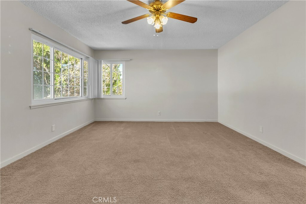 Property Photo:  560 E Mountain View St  CA 92311 