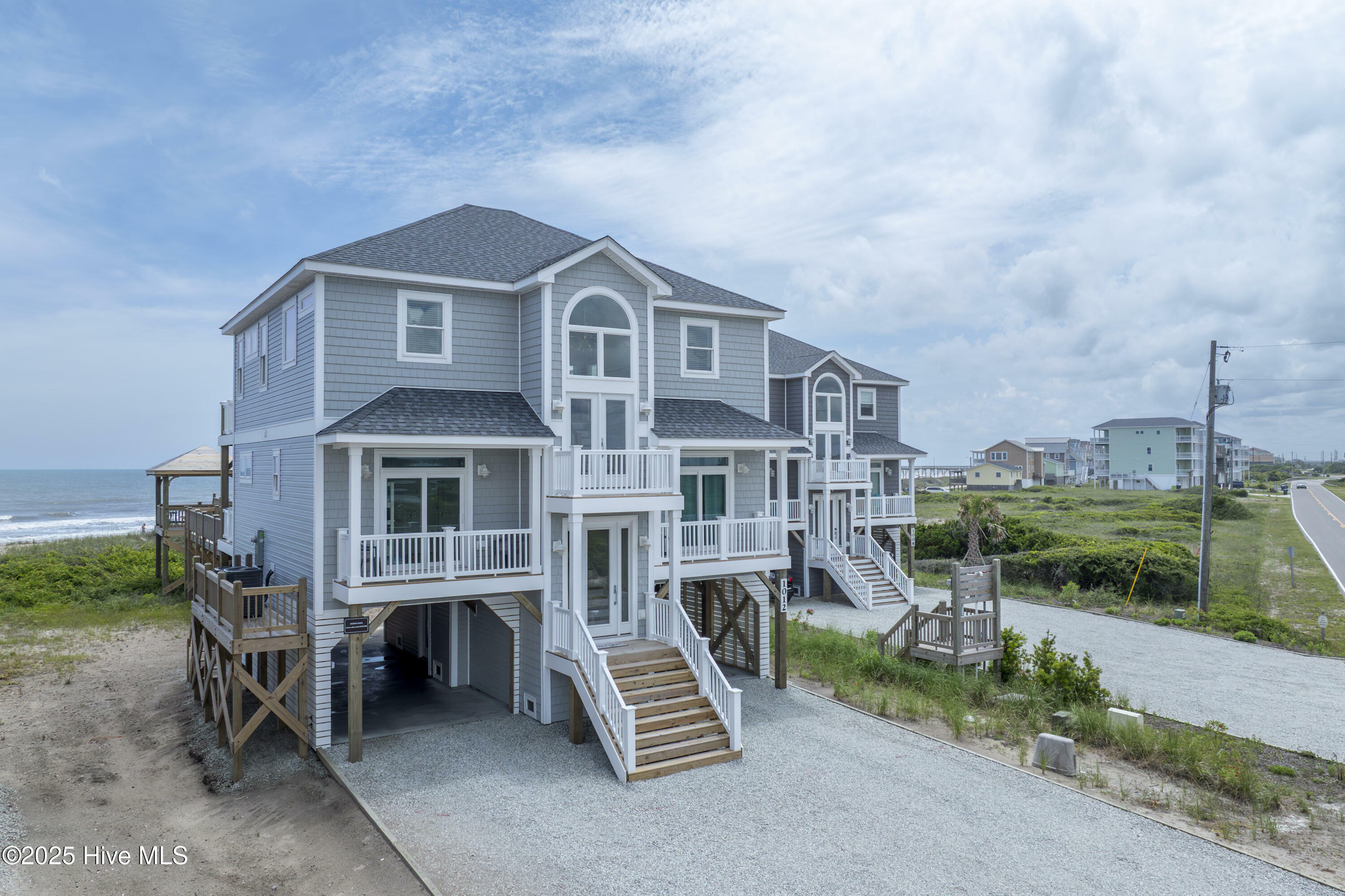 Property Photo:  1012 New River Inlet Road  NC 28460 