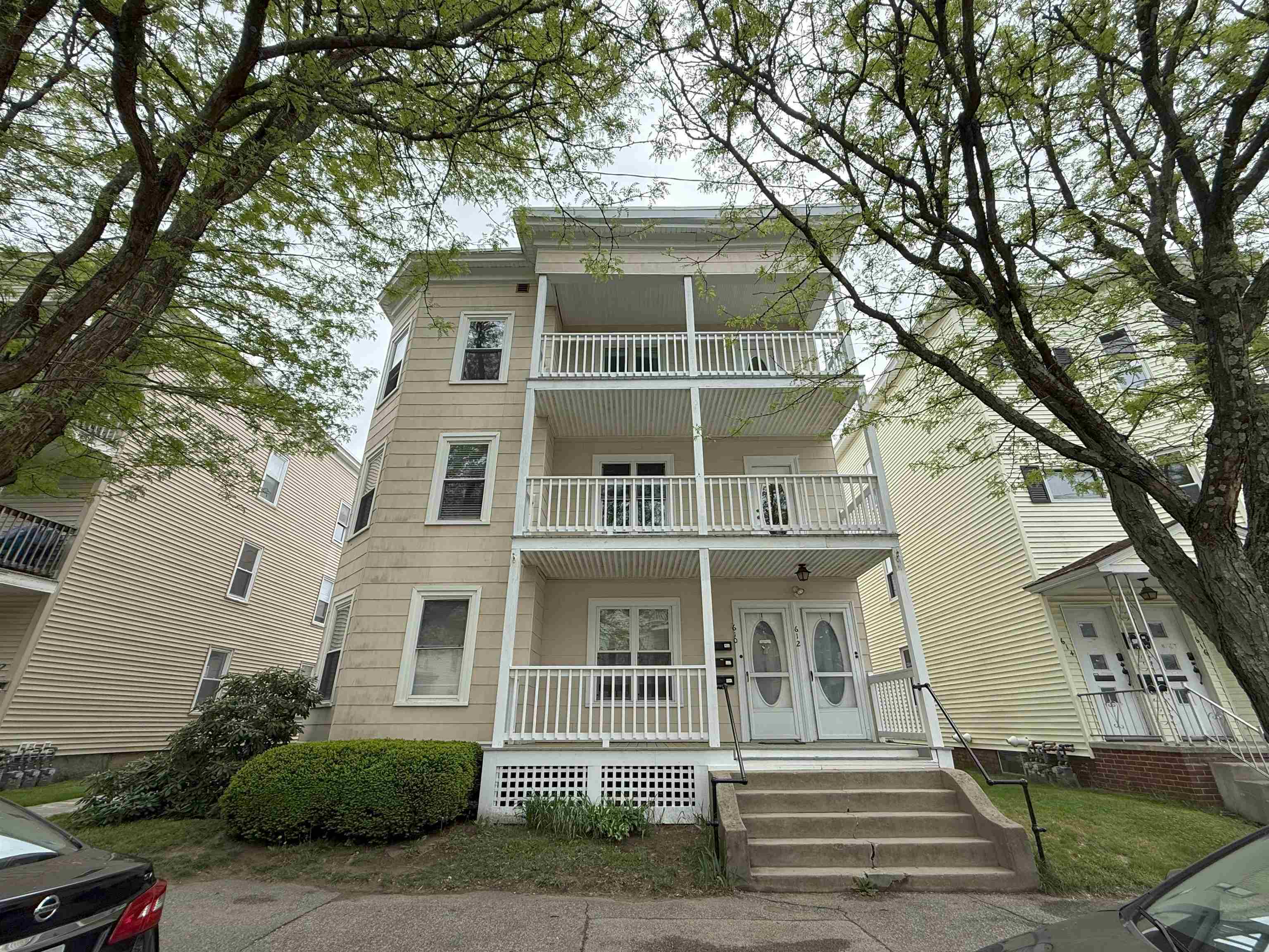 Property Photo: 610 - 612 Rimmon Street NH 03102