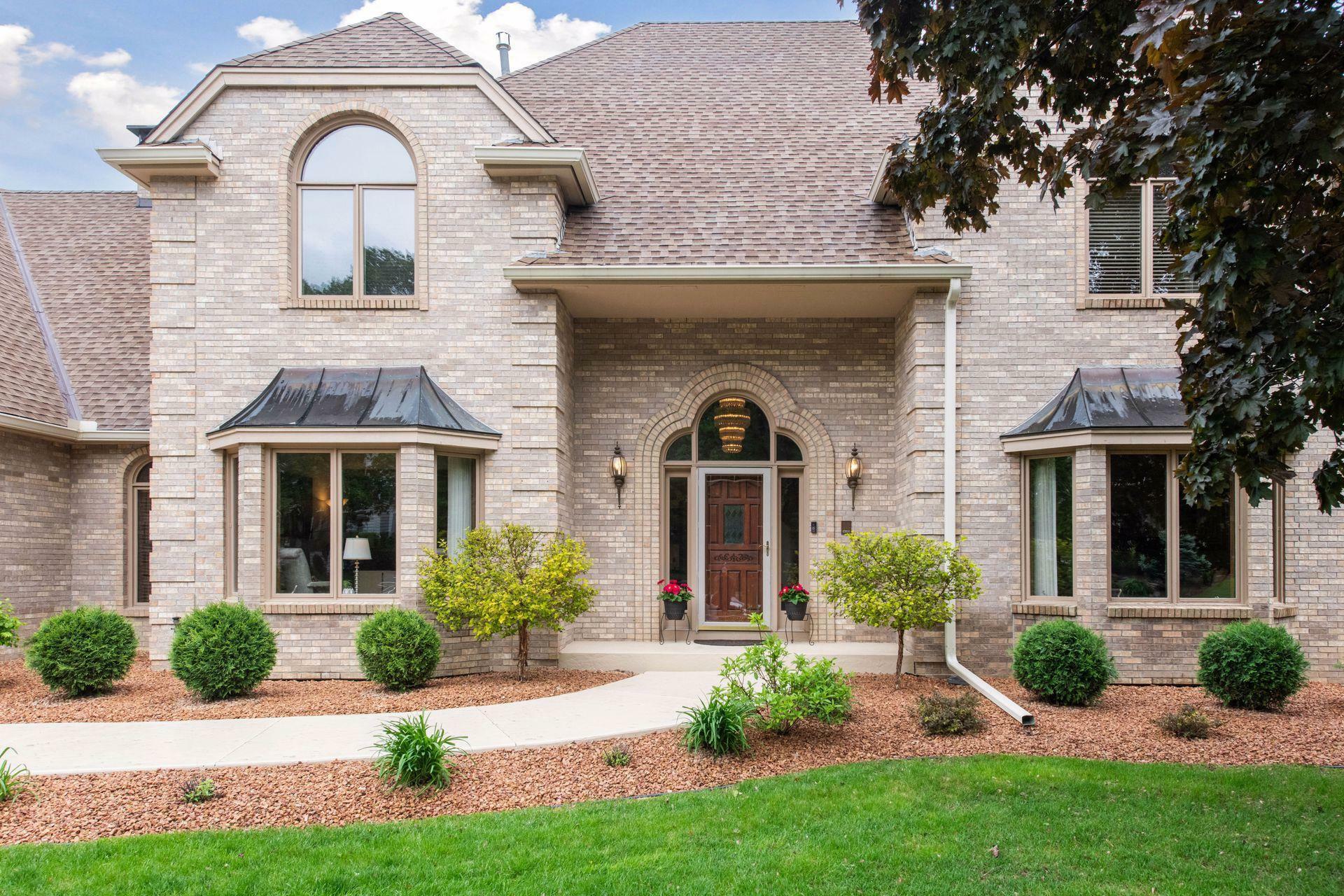 Property Photo: 11824 Welters Way MN 55347