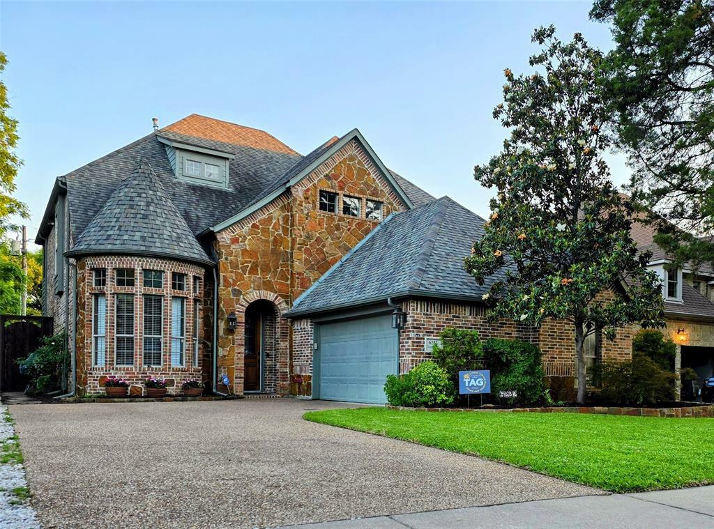 Property Photo: 6222 Lakeshore Drive TX 75214