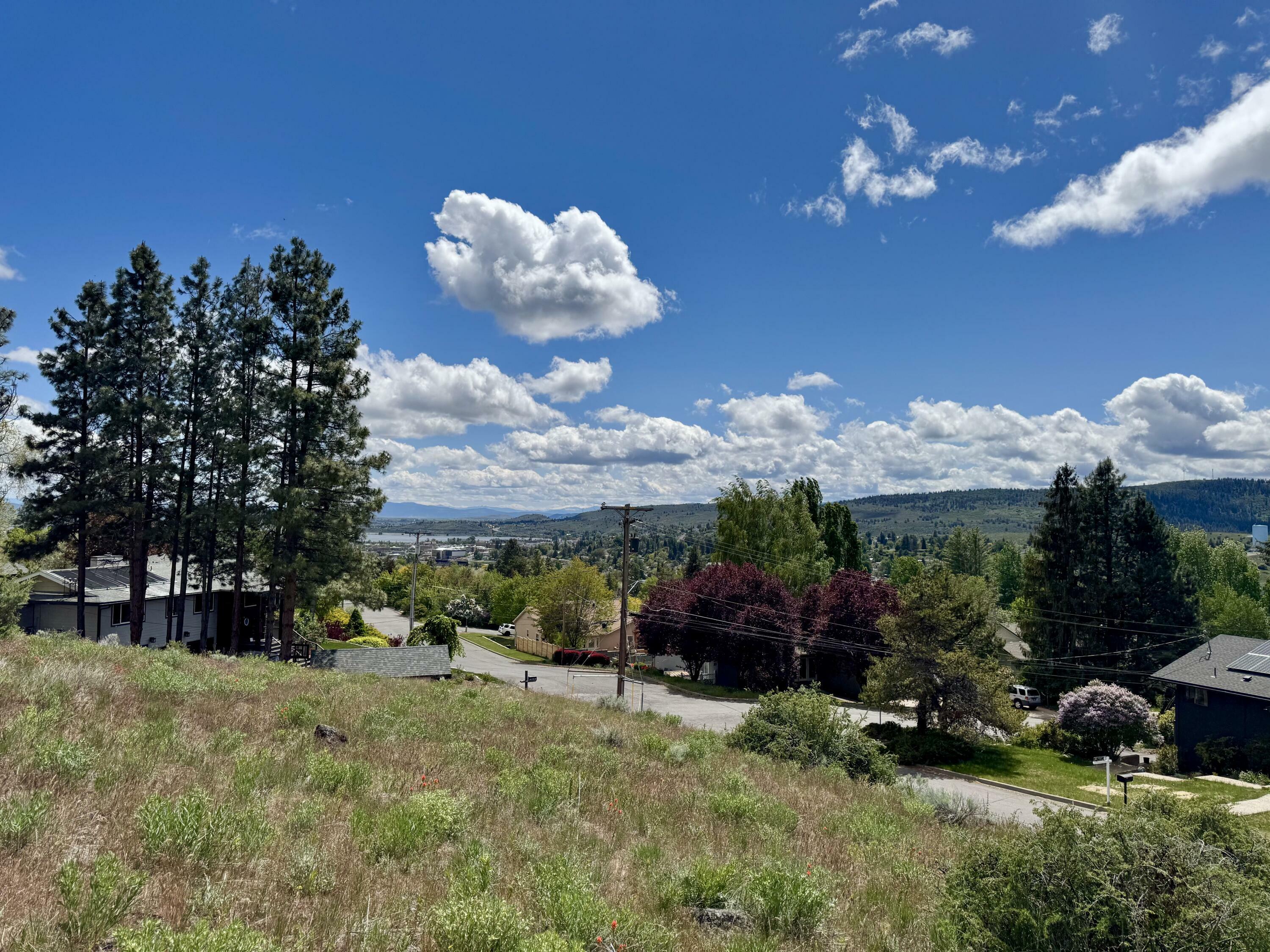 Property Photo: Fairmount Lp 34-23 OR 97601