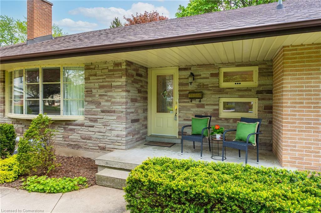 Property Photo: 51 Askin Place ON N2A 1K9