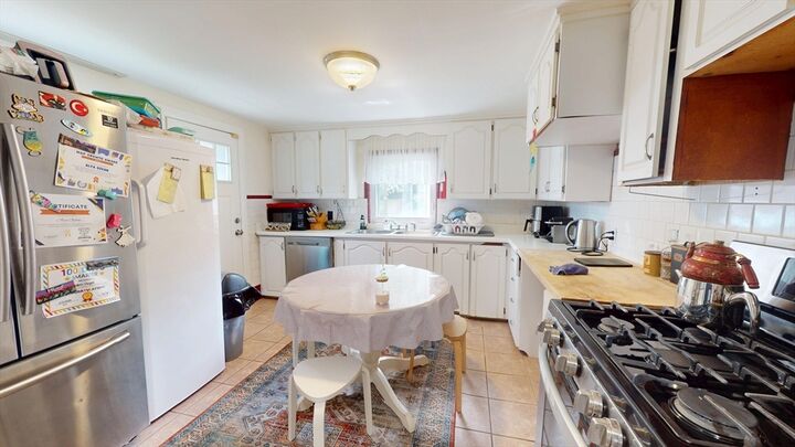 Property Photo: 35 Linden Ter MA 01902