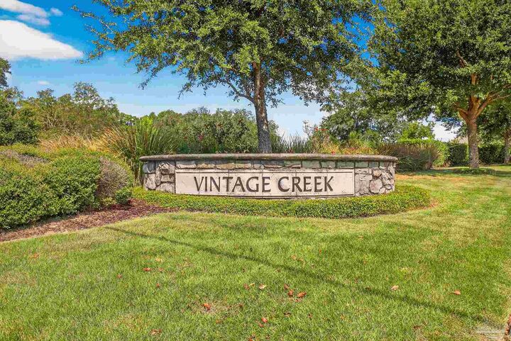 Property Photo:  8056 Stream Ridge Rd  FL 32526 