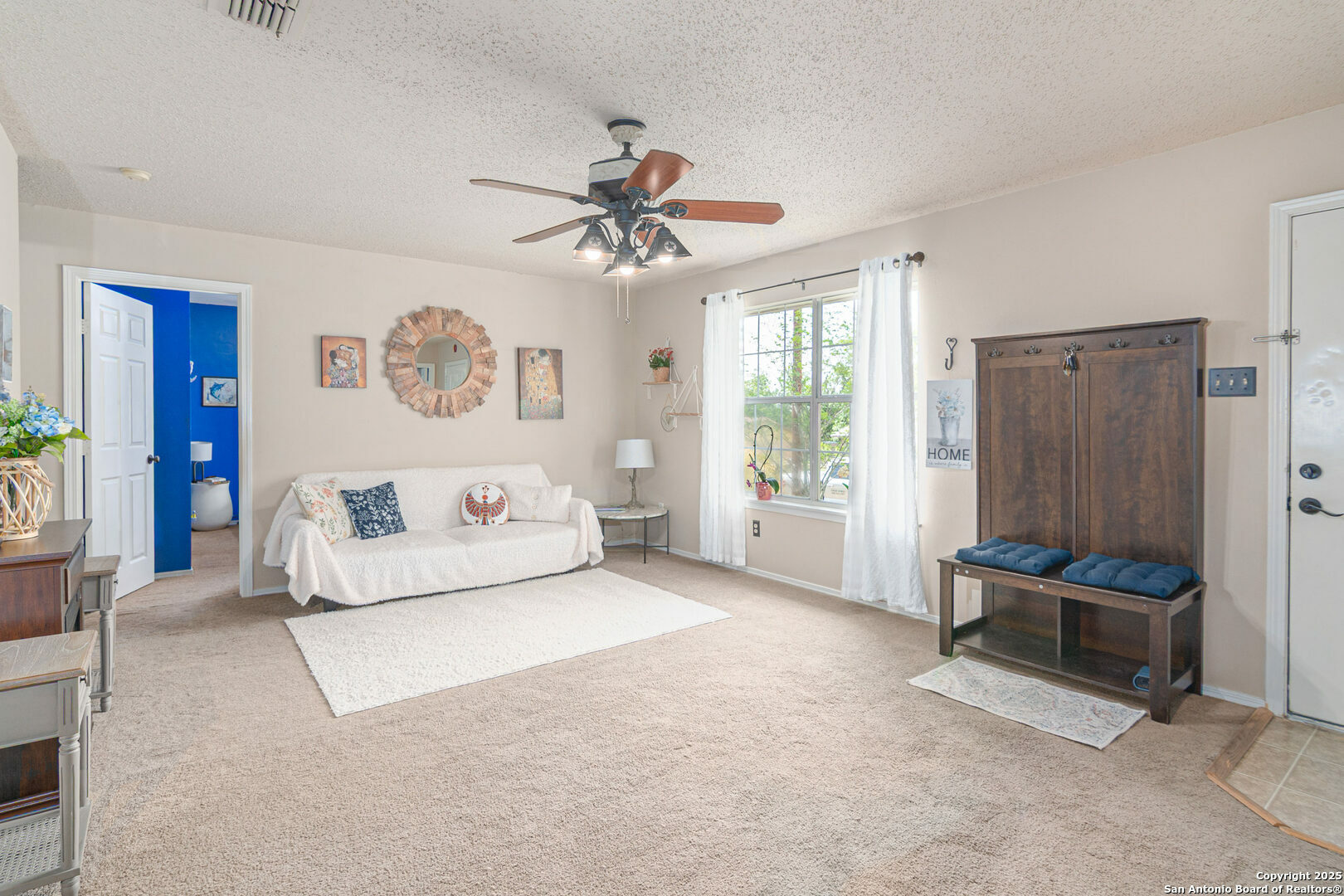 Property Photo: 926 Zwicke TX 78155