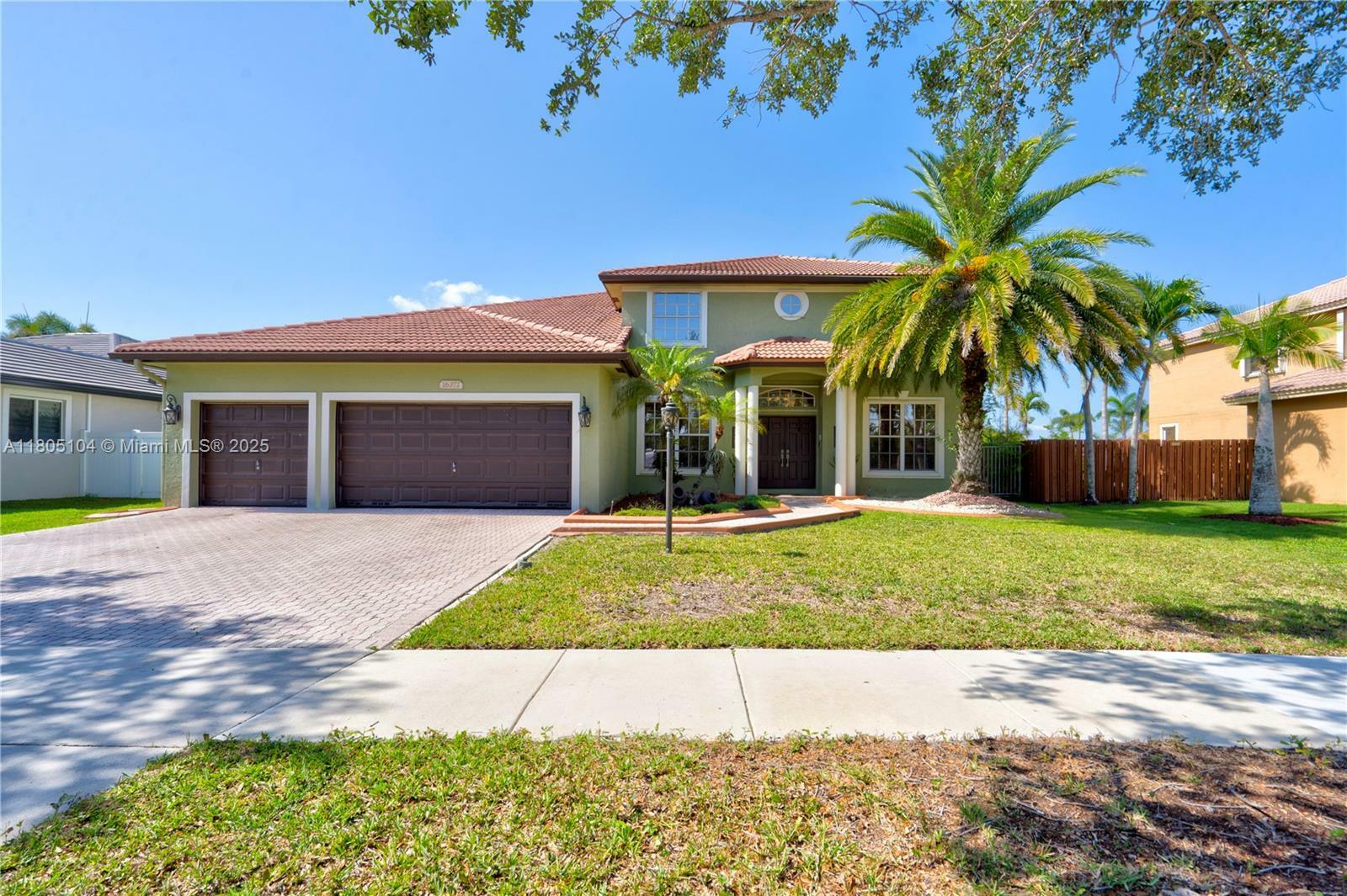 16372 N Segovia Cir N  Fort Lauderdale FL 33331 photo