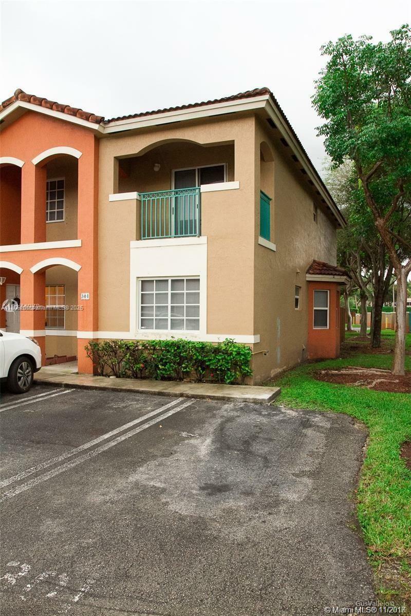 Property Photo: 14311 SW 96th St 301 FL 33186