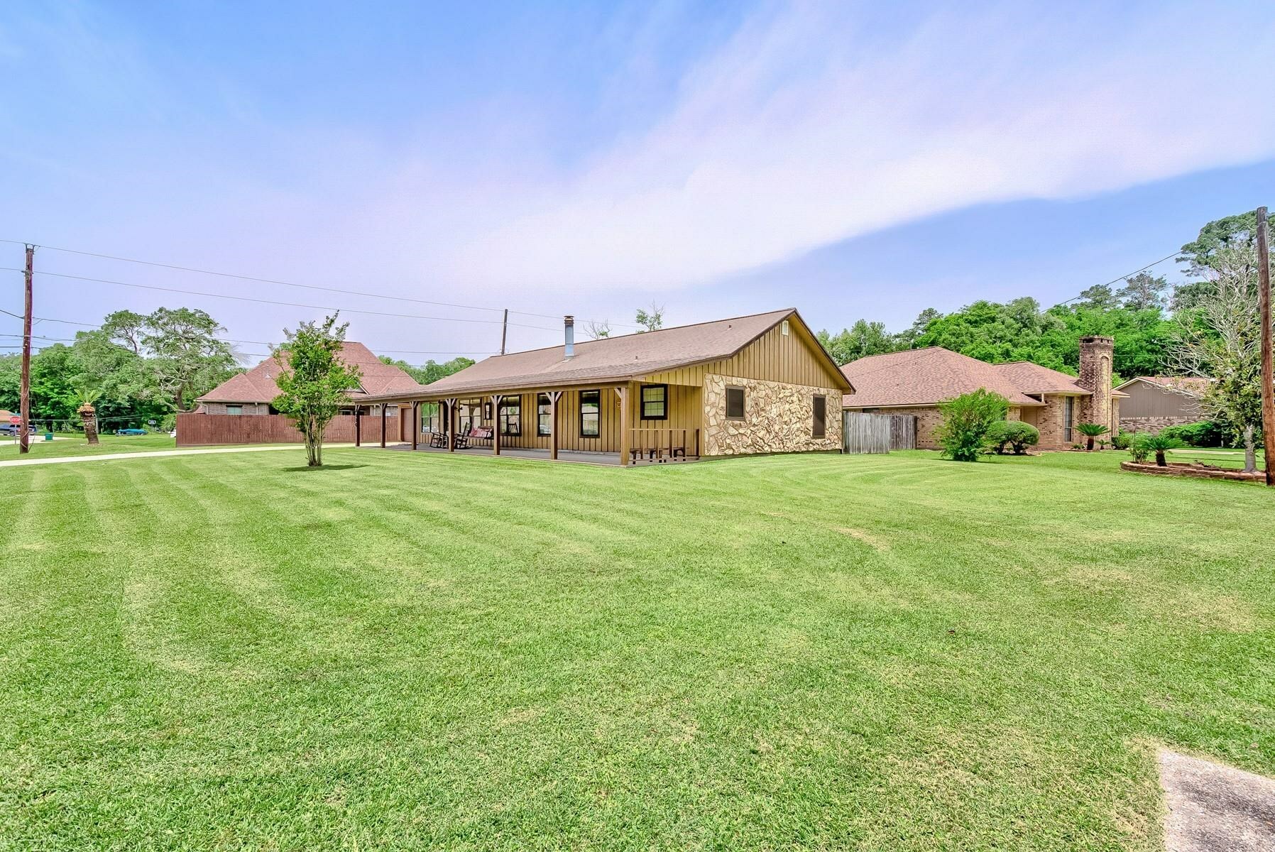 Property Photo: 7230 Firethorn TX 77708