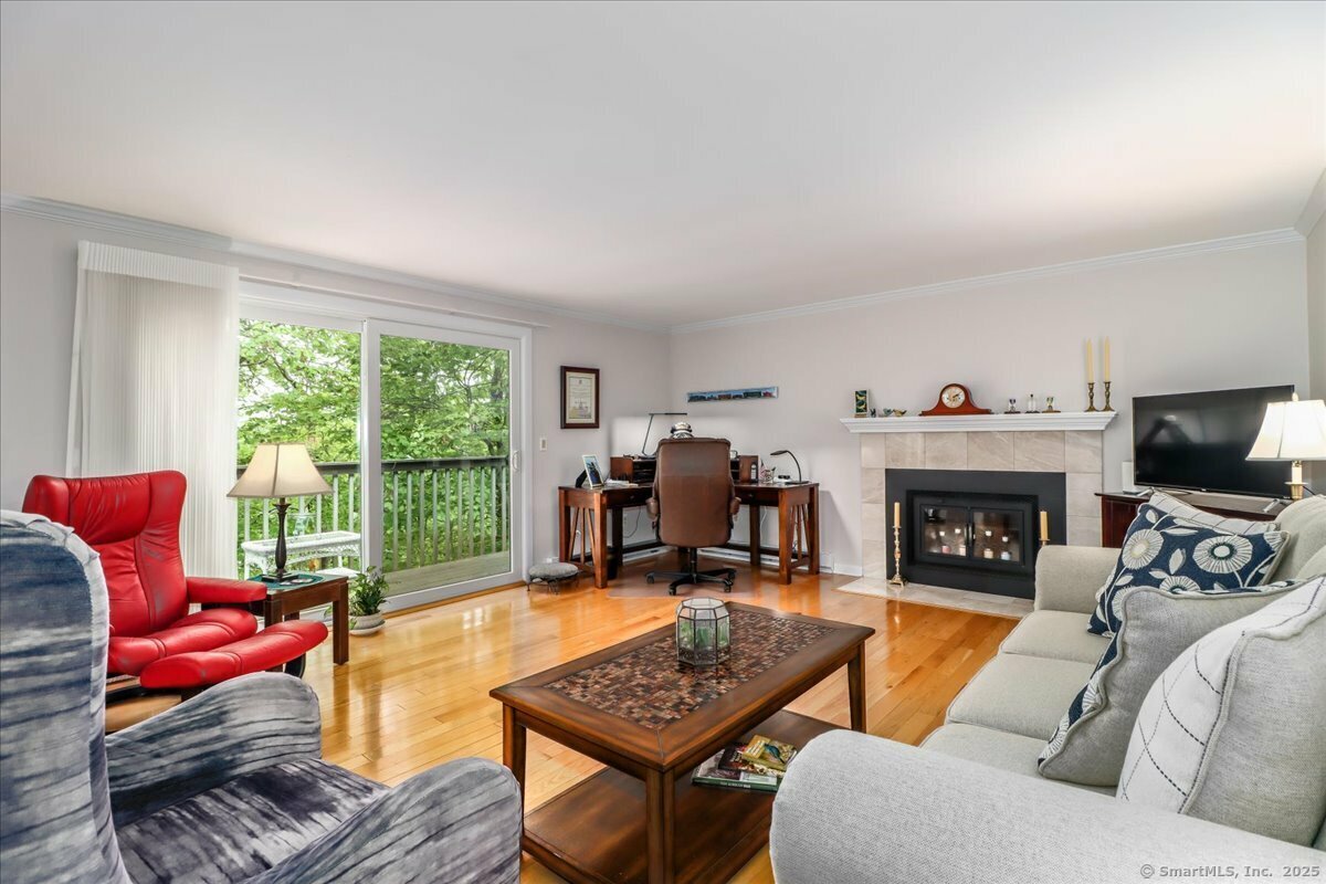 Property Photo: 28D Harbour Village CT 06405