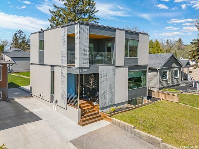 Property Photo: 1190 Spadina Crescent E SK S7K 3H9