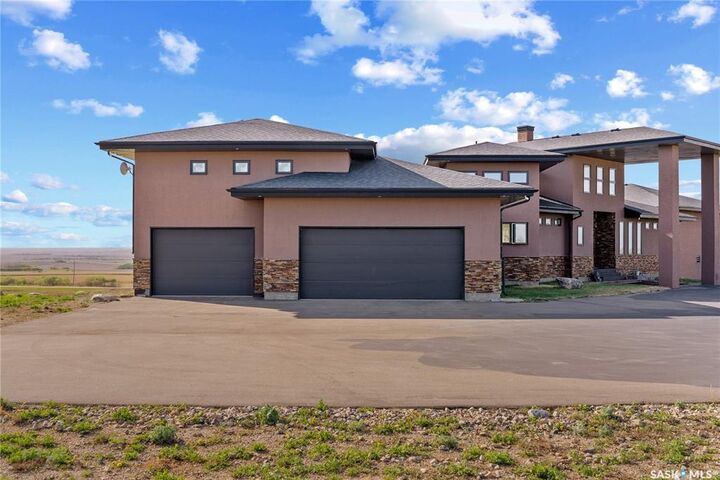 Property Photo:  212 Bergheim Road  SK S7A 0A1