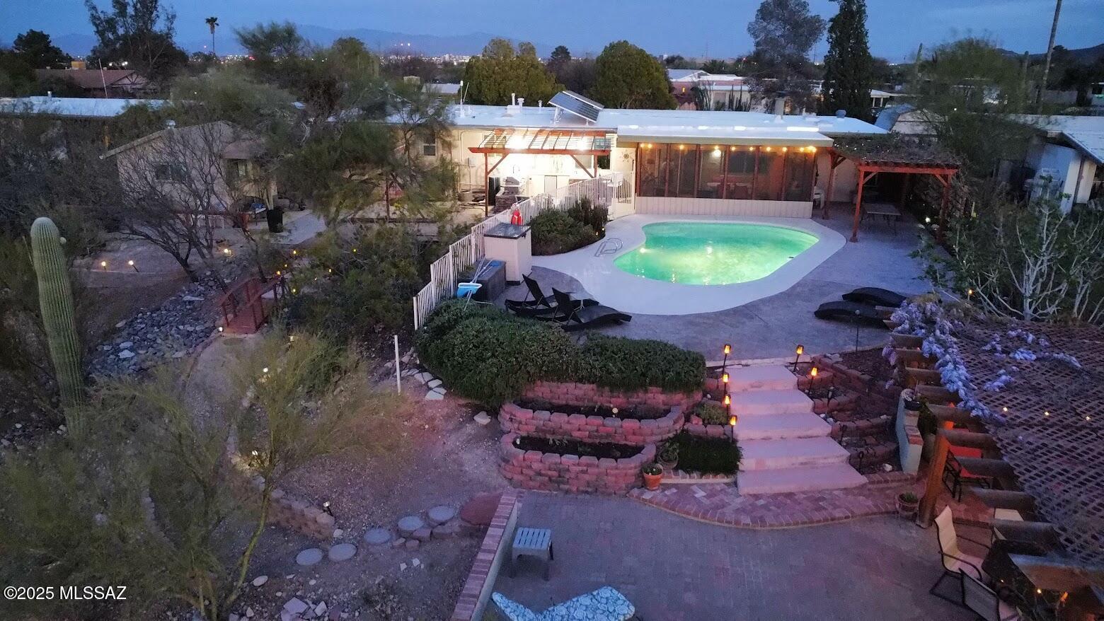 Property Photo: 3086 W Avenida Cresta AZ 85745