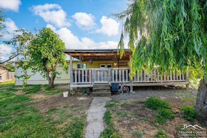 Property Photo:  11395 Prairie View Ct  CA 96080 