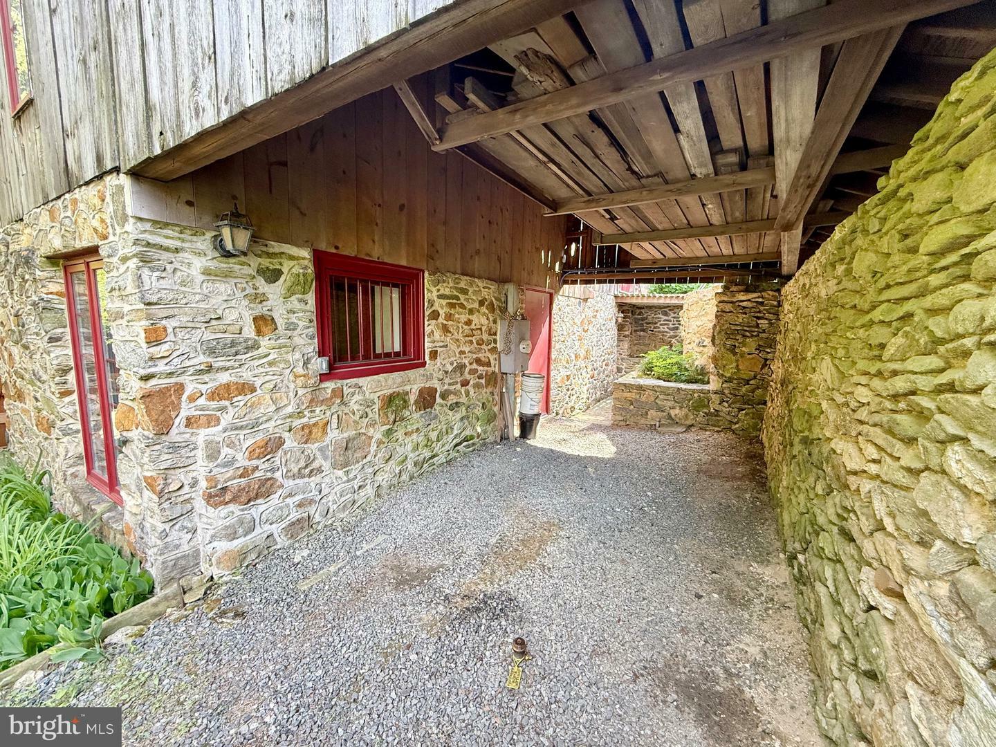 Property Photo: 615 Westbourne Road PA 19382