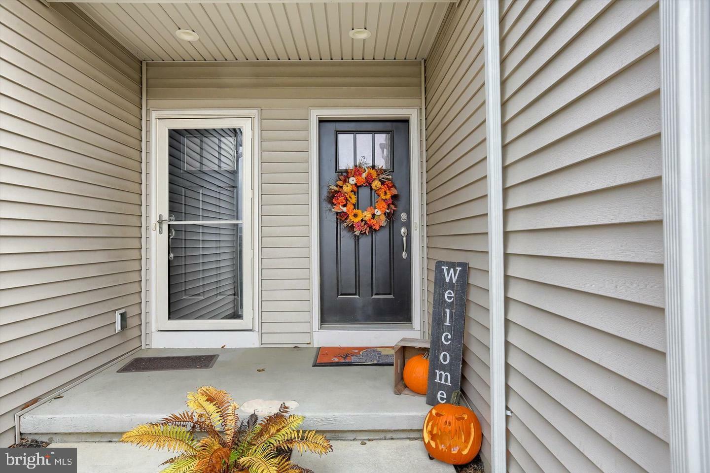 Property Photo: 1761 Shady Lane PA 17055