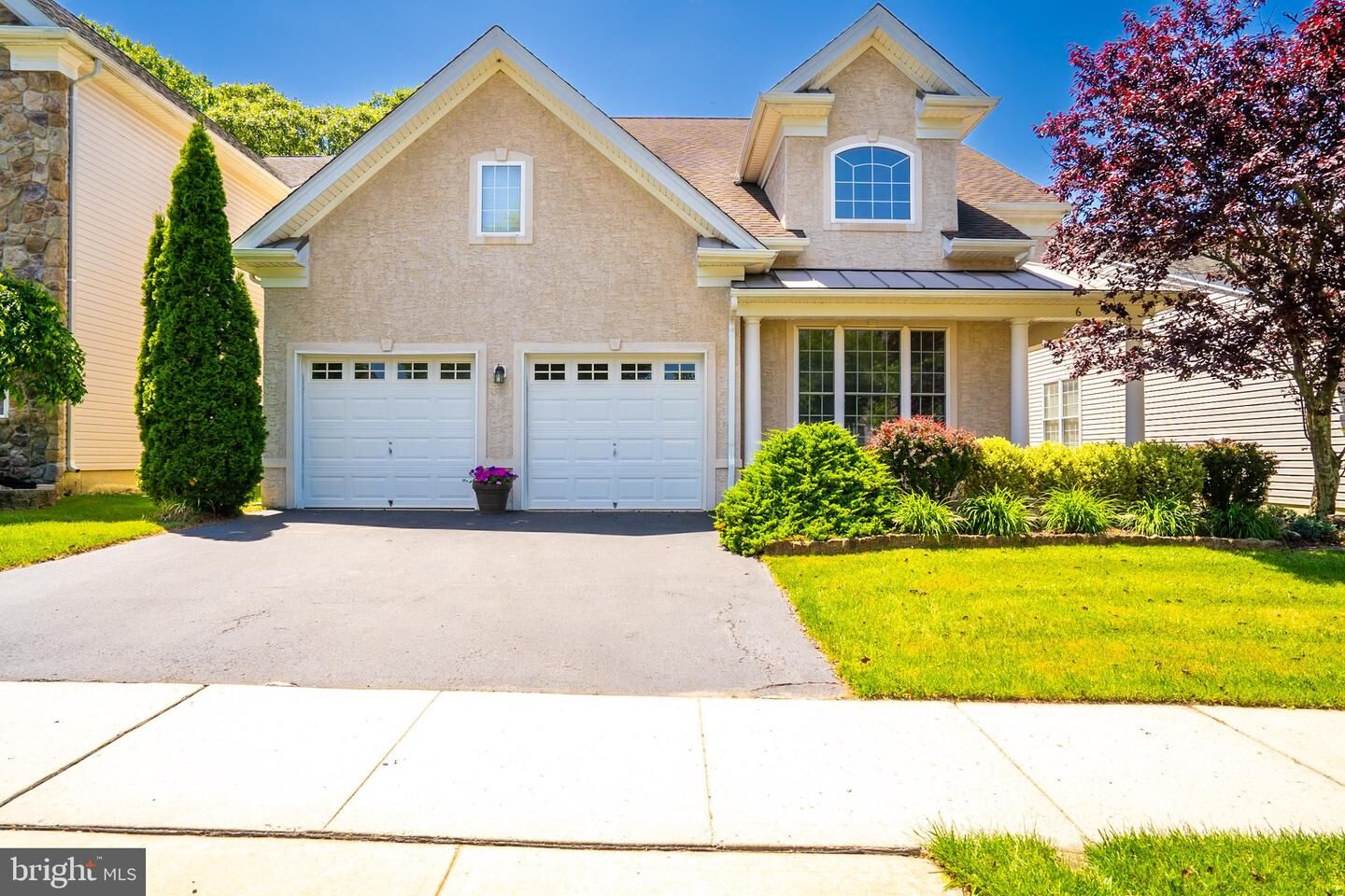 Property Photo:  6 Galileo Drive  NJ 08512 