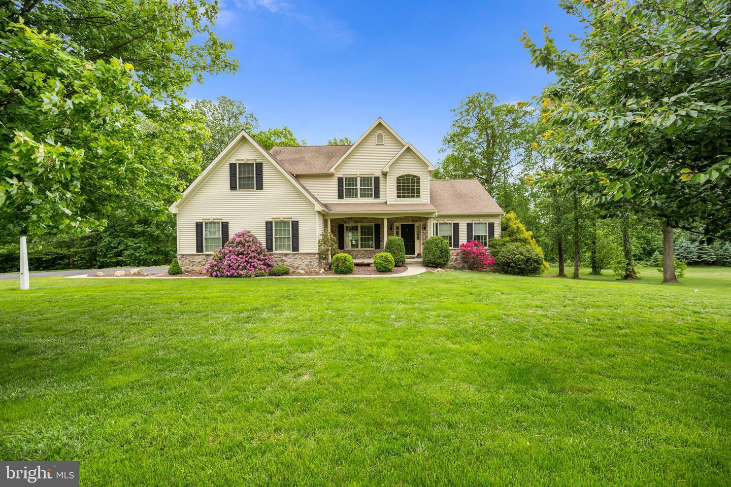 Property Photo: 109 Lindsays Way PA 19344