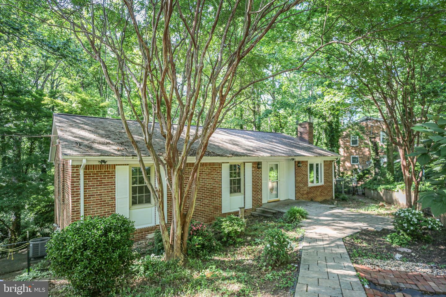 Property Photo: 207 Wilderness Lane VA 22401