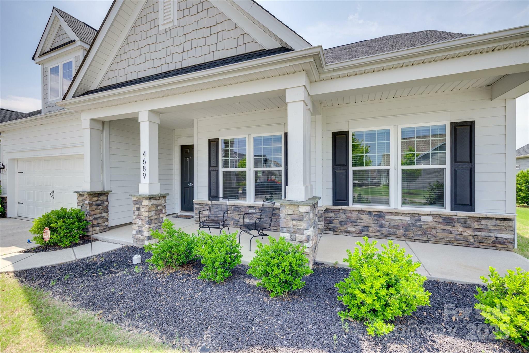 Property Photo: 4689 Kingswood Drive SC 29707