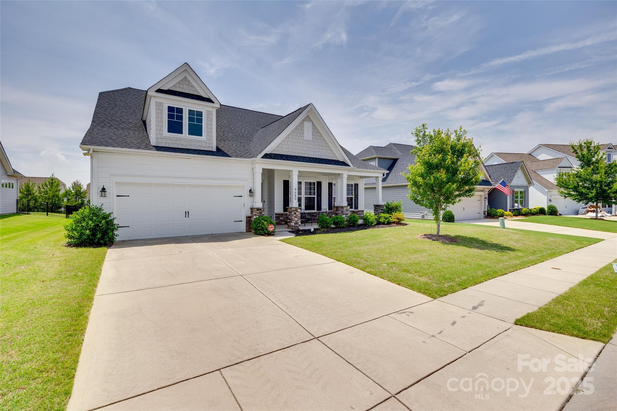 Property Photo: 4689 Kingswood Drive SC 29707