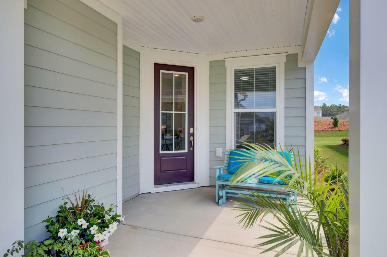 Property Photo: 350 Dahlia Row Drive SC 29486