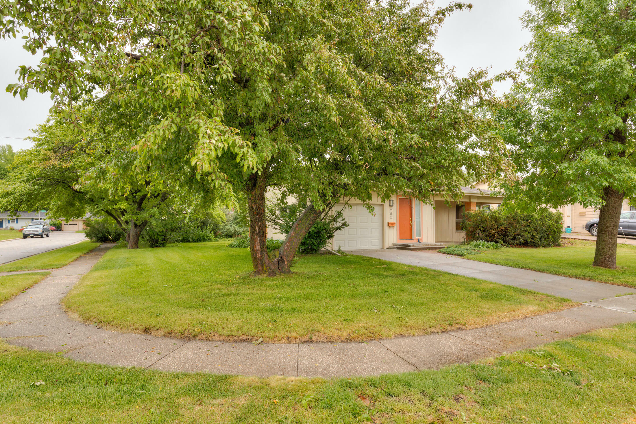 Property Photo: 2222 Barr Drive IA 50010