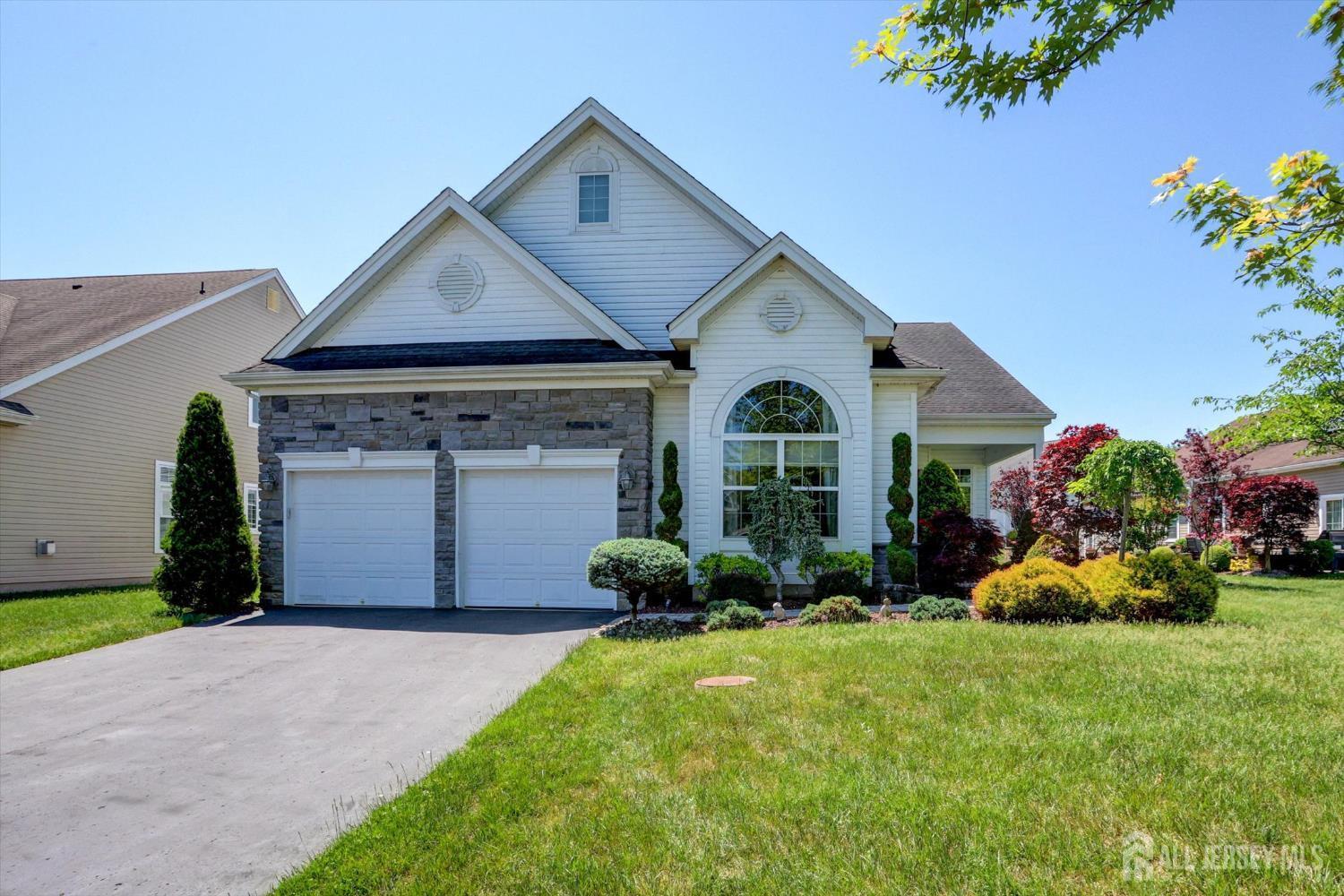 Property Photo: 7 Jester Court NJ 08831