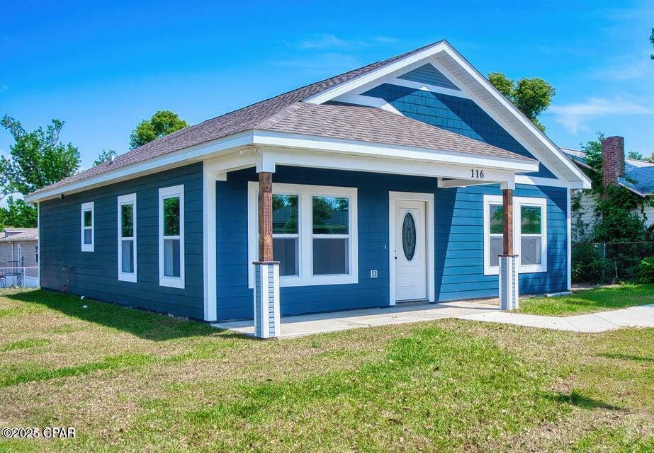 Property Photo: 116 N East Avenue FL 32401