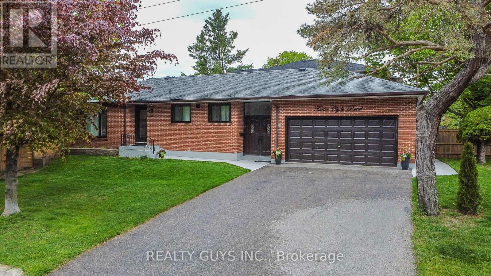 Property Photo: 12 Clyde Road ON M1C 1T9