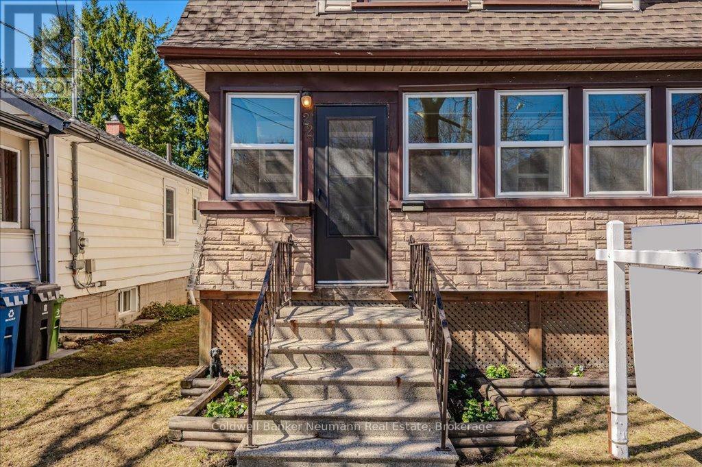 Property Photo:  22 Simcoe Street  ON N1E 3B8 