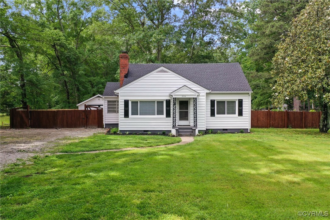 Property Photo: 9024 Courthouse Road VA 23832