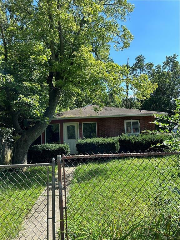 Property Photo:  513 Lincoln Court  OH 45387 
