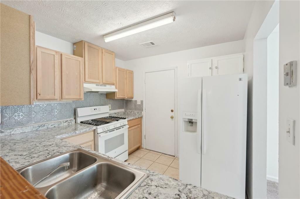 Property Photo: 742 Redland Drive GA 30238