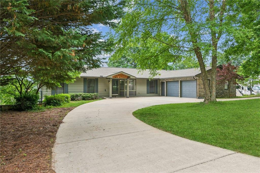 Property Photo: 2055 Cactus Lane GA 30040