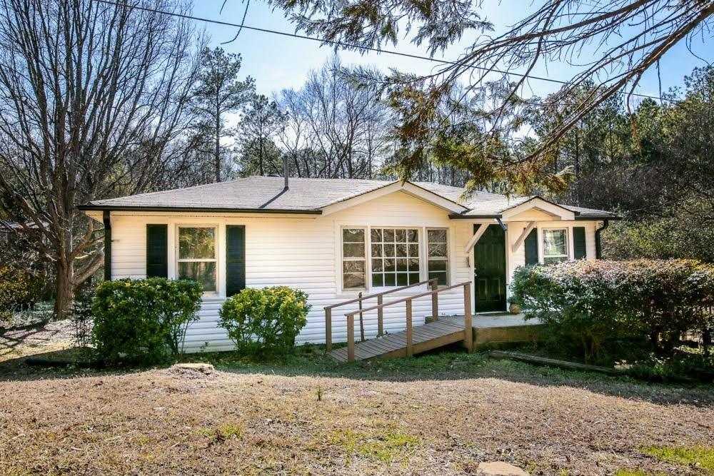 Property Photo: 272 Old Sudie Road GA 30141