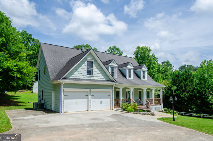 Property Photo:  410 Hendon Road  GA 30188 