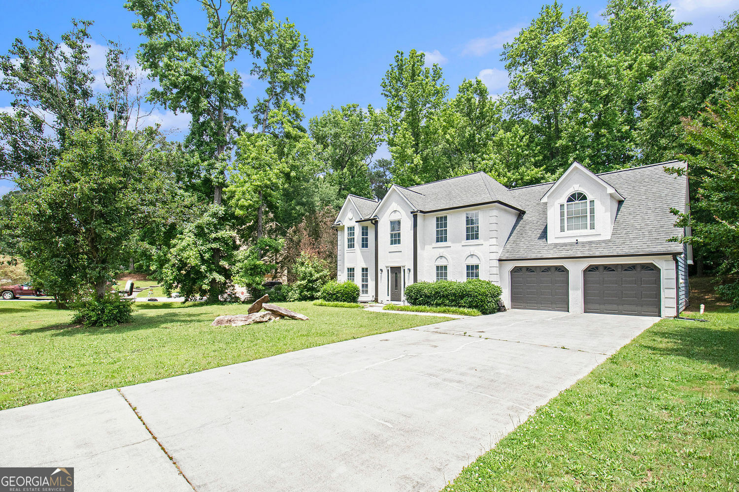 Property Photo:  1478 Interlaken Pass  GA 30238 