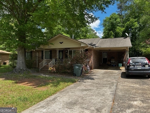 Property Photo: 312 Leola Drive GA 30224