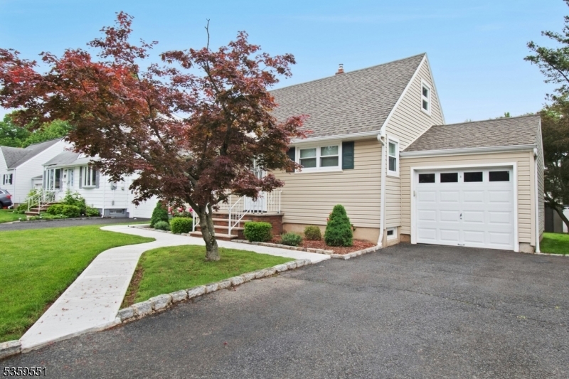 Property Photo: 184 Locust Dr NJ 07083