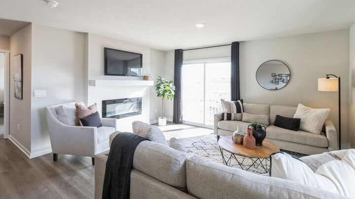 Property Photo: 2621 SE Creekhill Way IA 50265