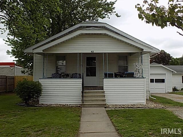 Property Photo:  412 Sunset Avenue  IN 46514-3452 