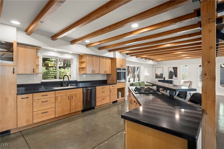 Property Photo: 736 Kelly Drive NV 89451