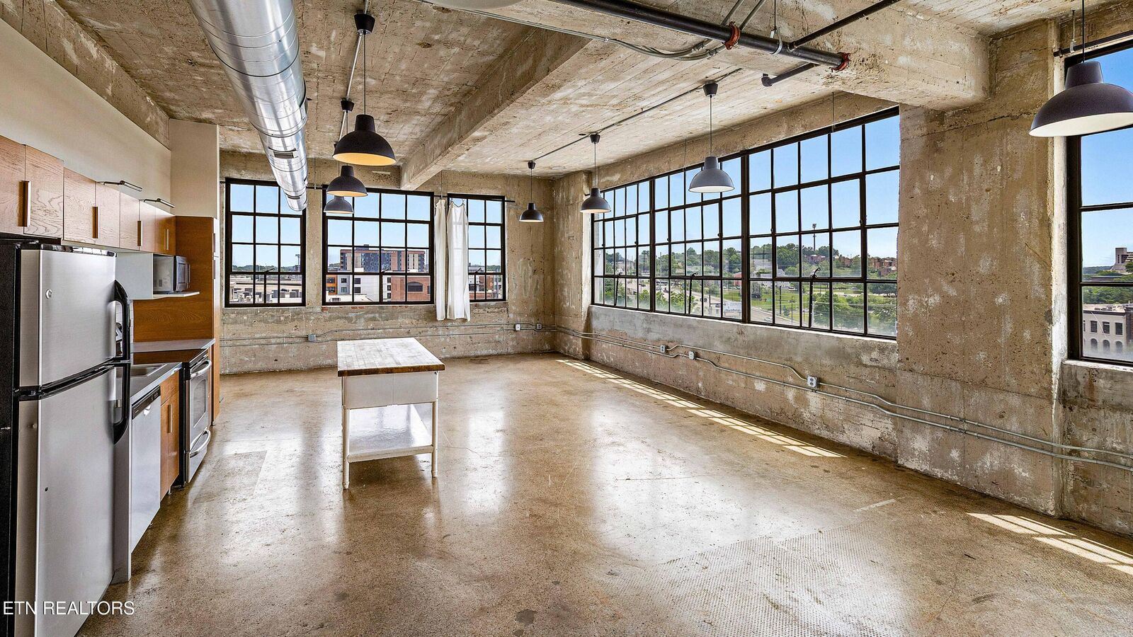 Property Photo:  200 W Jackson Ave 606  TN 37902 